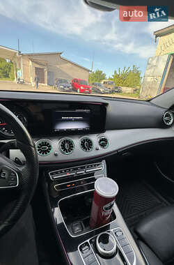 Седан Mercedes-Benz E-Class 2018 в 