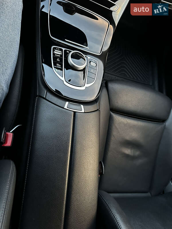 Седан Mercedes-Benz E-Class 2018 в Хмельницком