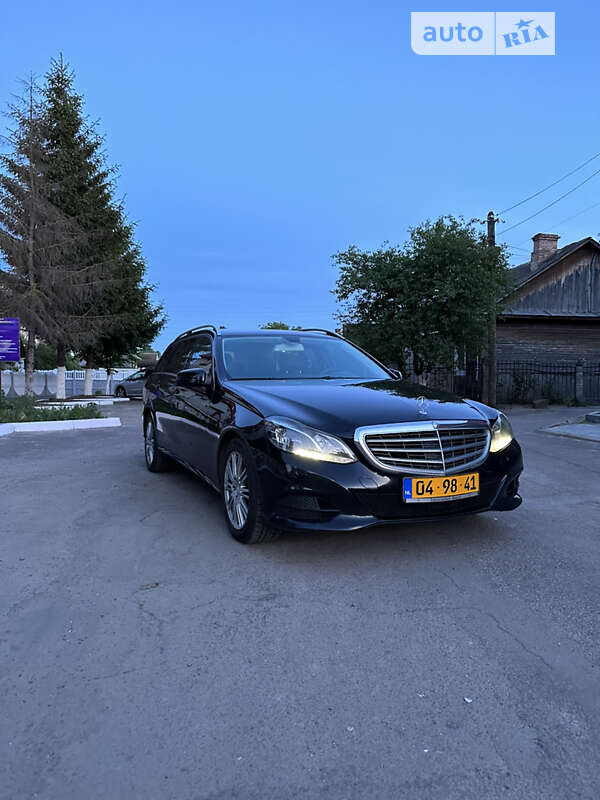 Универсал Mercedes-Benz E-Class 2014 в Костополе