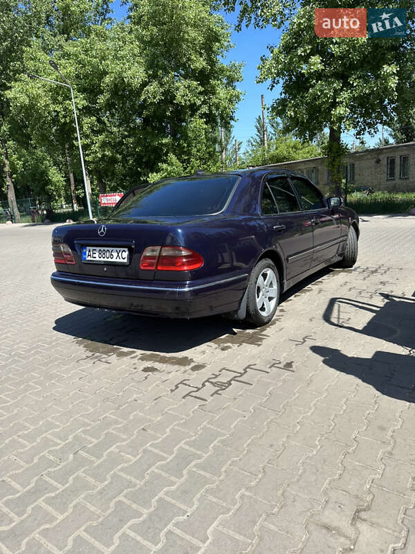 Седан Mercedes-Benz E-Class 2001 в Кривому Розі фото 16 Седан Mercedes-Benz E-Class 2001 в Кривому Розі