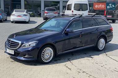 Універсал Mercedes-Benz E-Class 2015 в Чернівцях