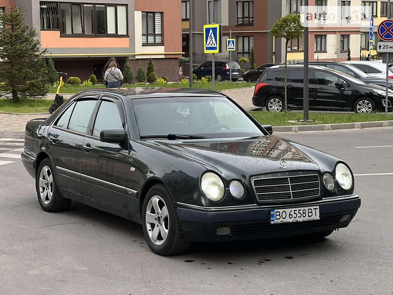 Седан Mercedes-Benz E-Class 1997 в Тернополе