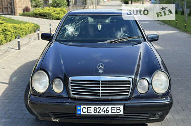 Седан Mercedes-Benz E-Class 1997 в Чернівцях