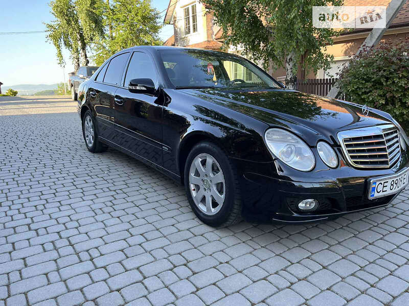 Седан Mercedes-Benz E-Class 2008 в Черновцах