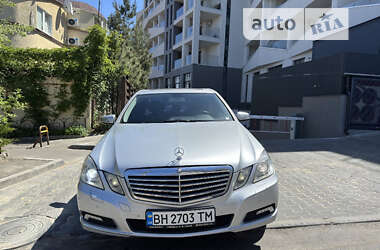 Седан Mercedes-Benz E-Class 2010 в Одессе