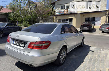 Седан Mercedes-Benz E-Class 2010 в Одессе