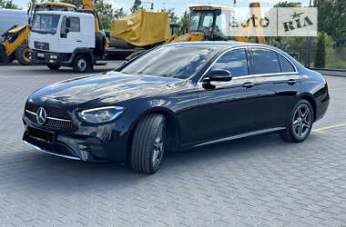 Седан Mercedes-Benz E-Class 2022 в Львове