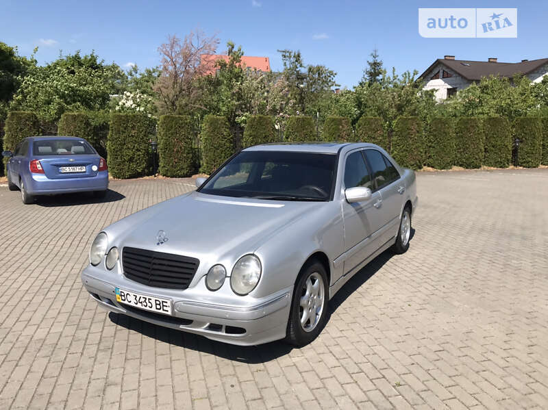 Седан Mercedes-Benz E-Class 1999 в Львове