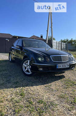 Седан Mercedes-Benz E-Class 2004 в Одессе