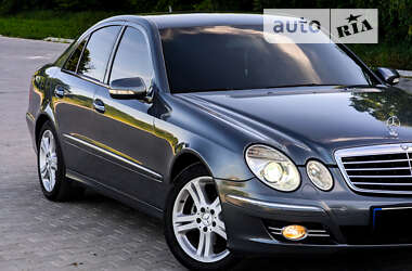 Седан Mercedes-Benz E-Class 2007 в Копычинце