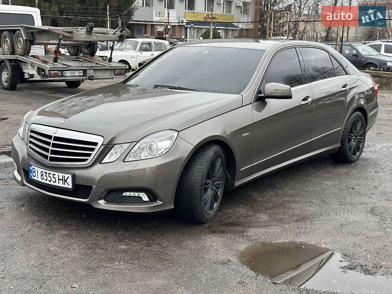 Mercedes-Benz E-Class 2009