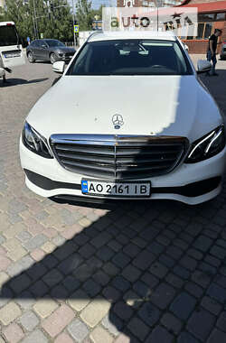 Универсал Mercedes-Benz E-Class 2017 в 