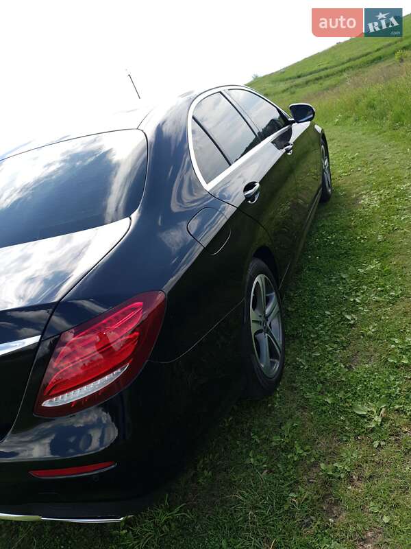 Седан Mercedes-Benz E-Class 2018 в Фастове