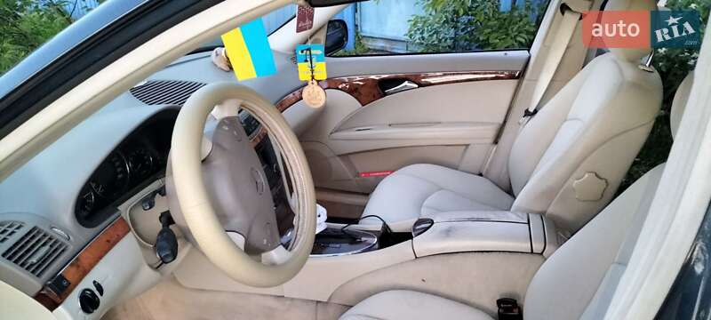 Седан Mercedes-Benz E-Class 2003 в Полтаве