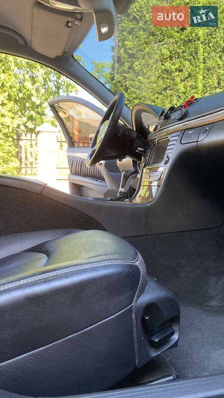 Седан Mercedes-Benz E-Class 2007 в Иршаве