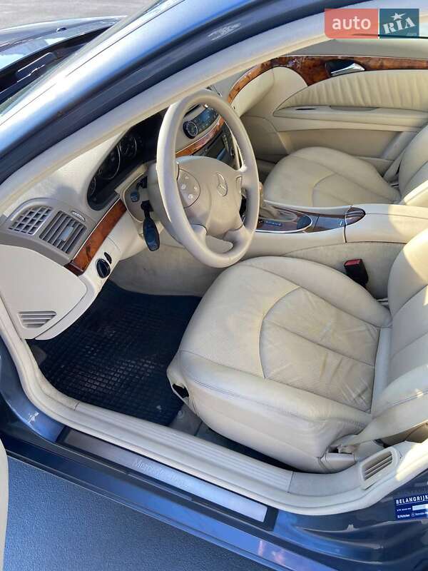 Седан Mercedes-Benz E-Class 2004 в Киеве фото 7 Седан Mercedes-Benz E-Class 2004 в Киеве