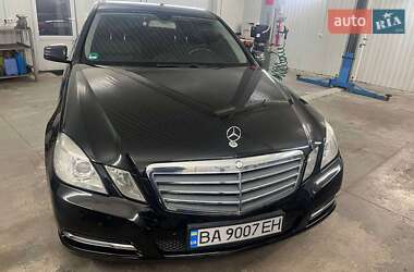 Седан Mercedes-Benz E-Class 2011 в Житомире