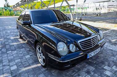 Седан Mercedes-Benz E-Class 2001 в Рогатині