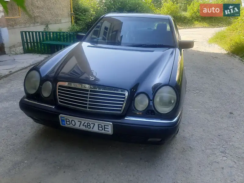 Mercedes-Benz E-Class