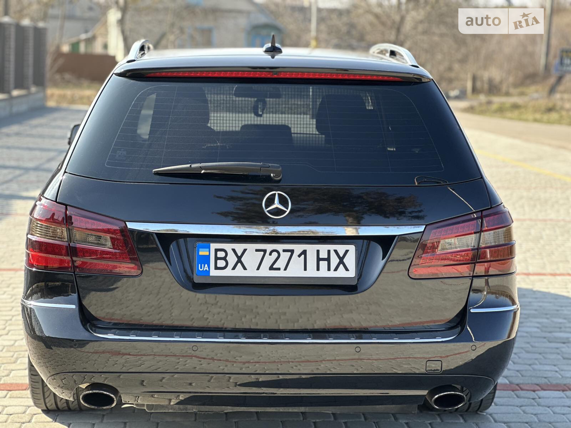 2011 Mercedes-Benz E-klasse - мініатюра 18