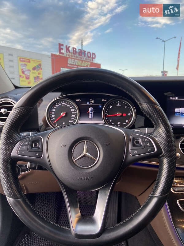 Універсал Mercedes-Benz E-Class 2018 в Чернівцях