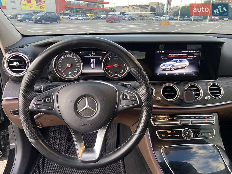 Універсал Mercedes-Benz E-Class 2018 в Чернівцях