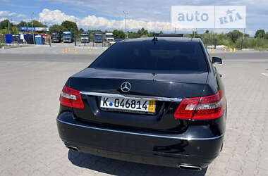 Седан Mercedes-Benz E-Class 2011 в Львові