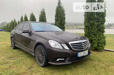 Седан Mercedes-Benz E-Class 2010 в Чернівцях