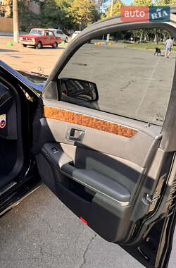Седан Mercedes-Benz E-Class 2011 в 