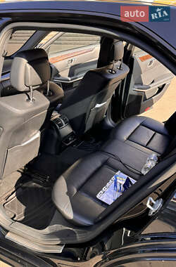Седан Mercedes-Benz E-Class 2011 в 