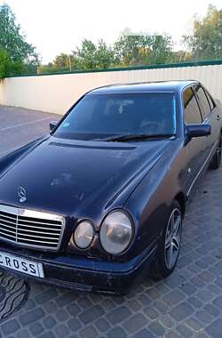 Седан Mercedes-Benz E-Class 1996 в Хмельницькому