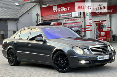 Седан Mercedes-Benz E-Class 2008 в Мукачевому