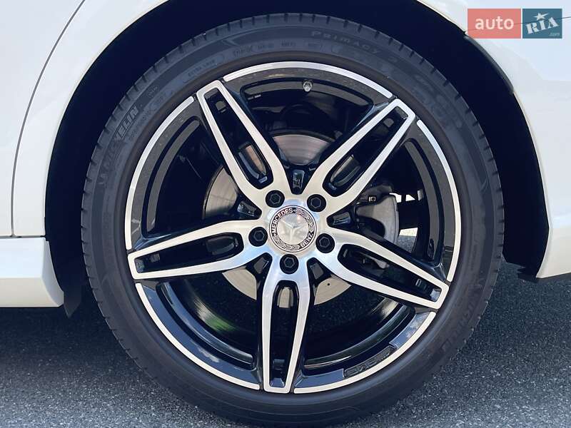 Седан Mercedes-Benz E-Class 2017 в Киеве