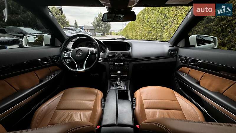 Купе Mercedes-Benz E-Class 2012 в Львове