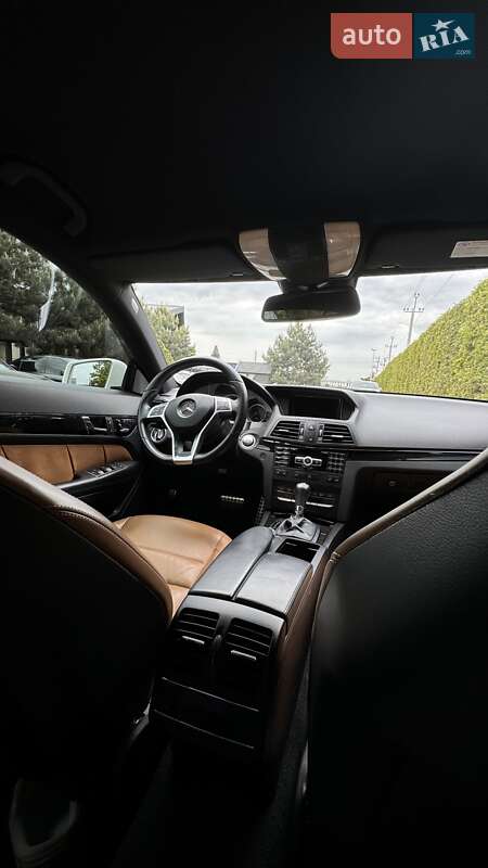 Купе Mercedes-Benz E-Class 2012 в Львове