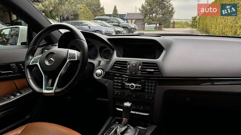 Купе Mercedes-Benz E-Class 2012 в Львове