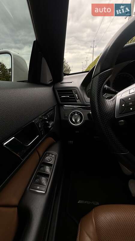 Купе Mercedes-Benz E-Class 2012 в Львове
