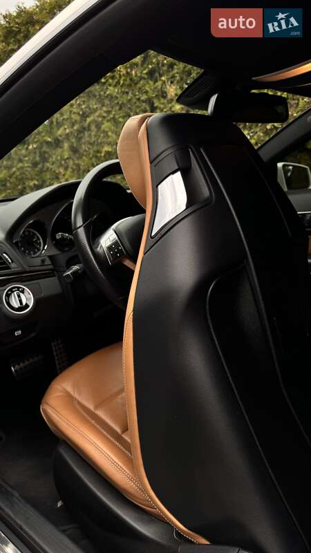 Купе Mercedes-Benz E-Class 2012 в Львове