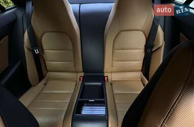 Купе Mercedes-Benz E-Class 2012 в 
