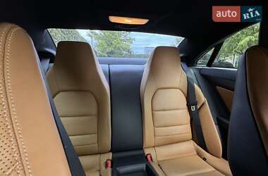 Купе Mercedes-Benz E-Class 2012 в 