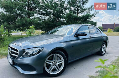 Седан Mercedes-Benz E-Class 2019 в 