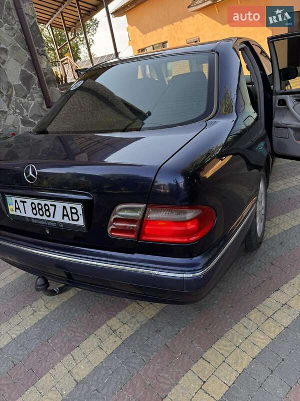 Седан Mercedes-Benz E-Class 2000 в Івано-Франківську фото 2 Седан Mercedes-Benz E-Class 2000 в Івано-Франківську