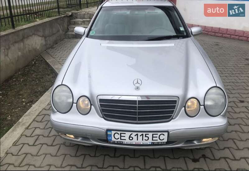 Седан Mercedes-Benz E-Class 2000 в Черновцах