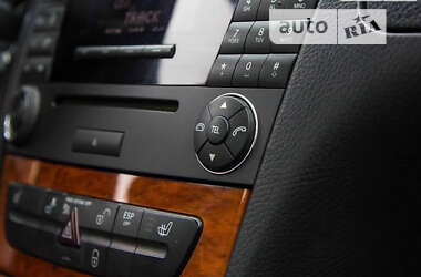 Седан Mercedes-Benz E-Class 2006 в 