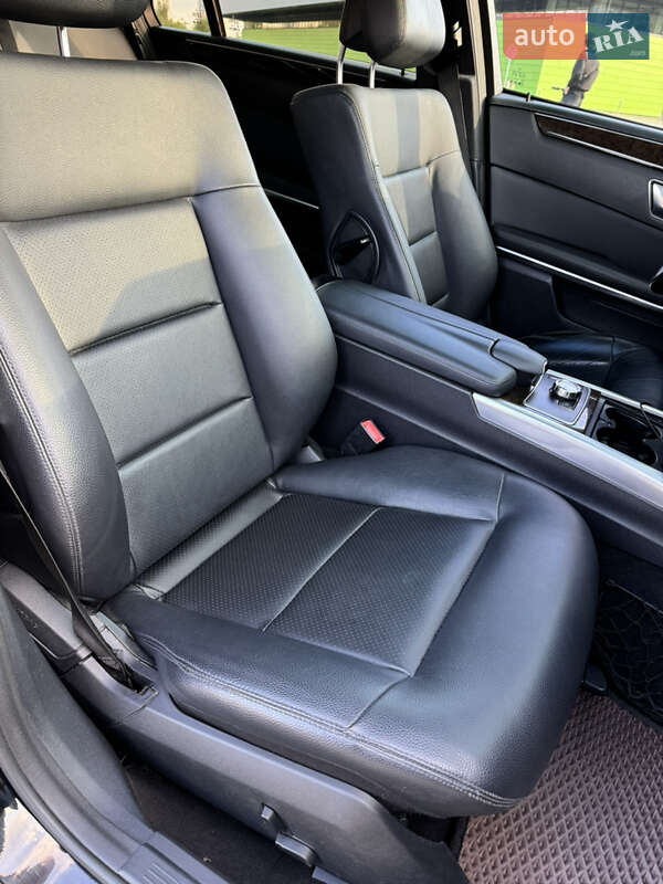 Універсал Mercedes-Benz E-Class 2012 в Києві