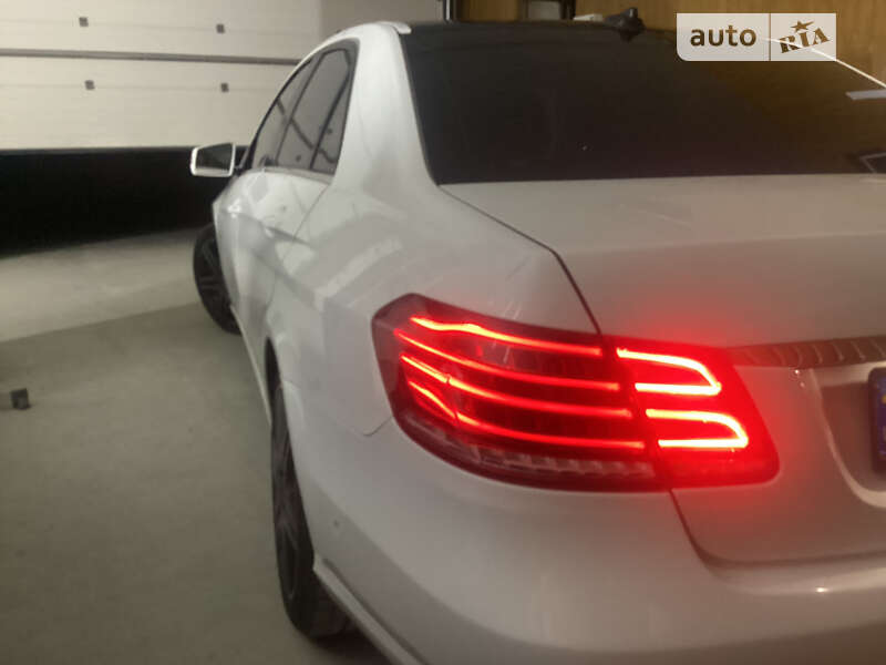 Седан Mercedes-Benz E-Class 2014 в Николаеве