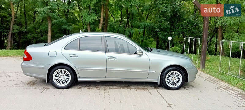 Седан Mercedes-Benz E-Class 2007 в Тернополе