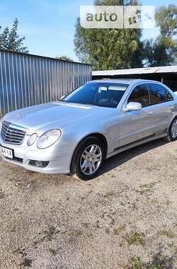 Седан Mercedes-Benz E-Class 2008 в Киеве