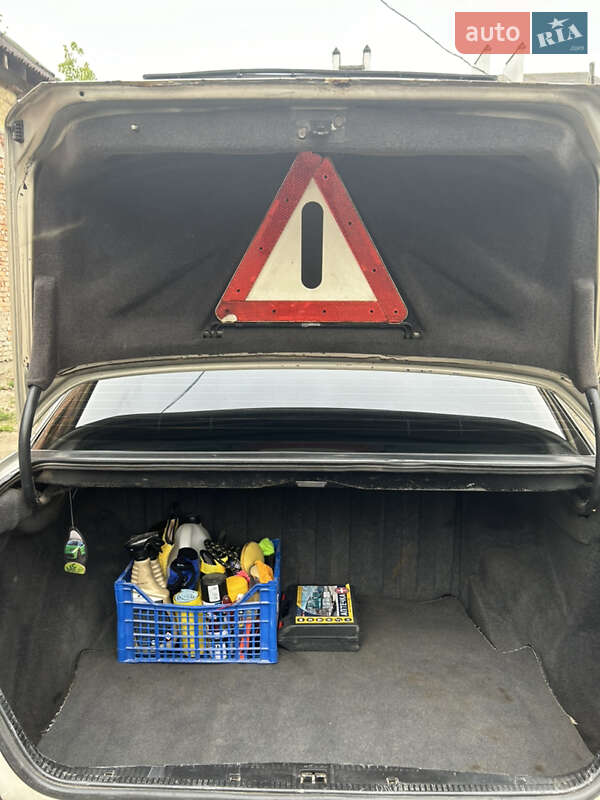 Седан Mercedes-Benz E-Class 1995 в Иршаве фото 48 Седан Mercedes-Benz E-Class 1995 в Иршаве