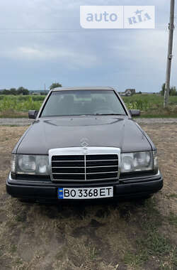 Седан Mercedes-Benz E-Class 1991 в Белой Церкви